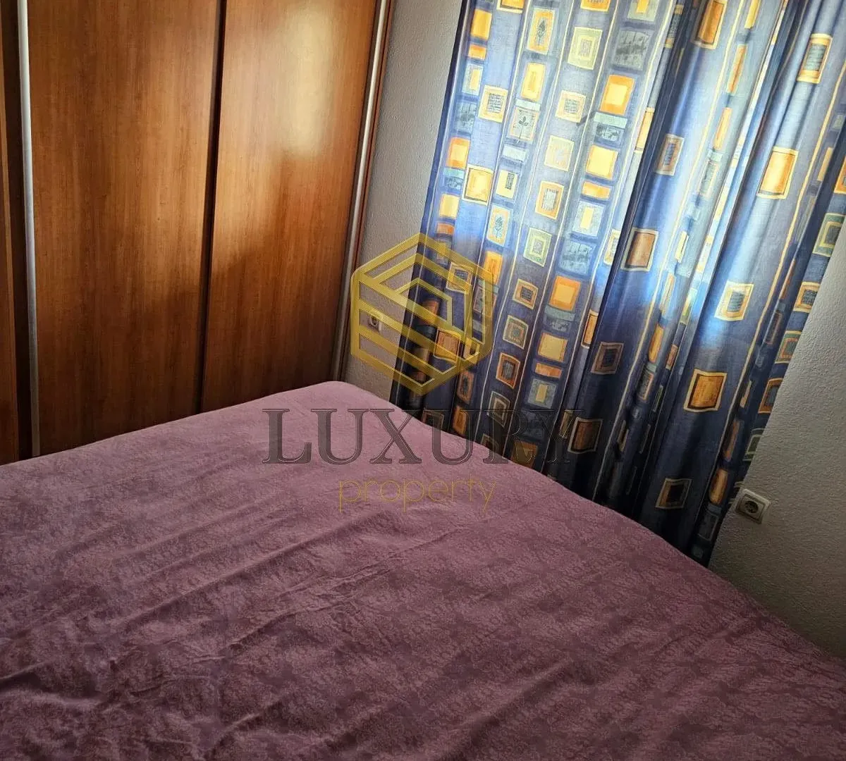 Izdavanje, trosoban stan, 100m², Masline, Podgorica