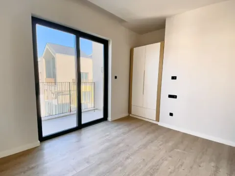 Sale, two bedroom apartment, 102m², Porto Montenegro, Tivat - image 7