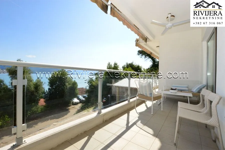 Prodaja, dvosoban stan, 118m², Njivice, Herceg Novi