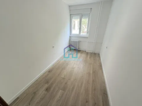 Sale, three bedroom apartment, 53m², Železnička Stanica, Novi Sad Sve Podlokacije - image 13