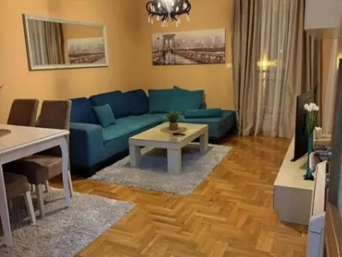 Rent, two bedroom apartment, 75m², Ljubović, Podgorica - image 2