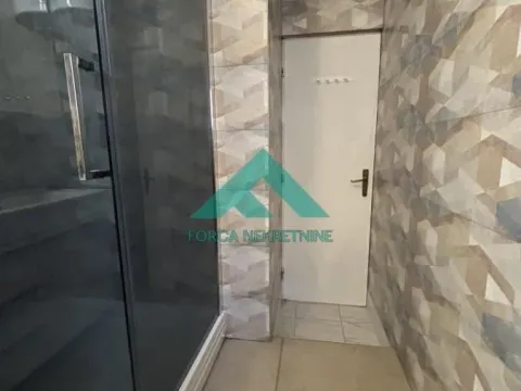 Prodaja, trosoban stan, 79m², Stari Grad, Beograd - image 10