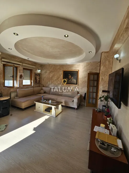Prodaja, trosoban stan, 112m², Preko Morače, Podgorica