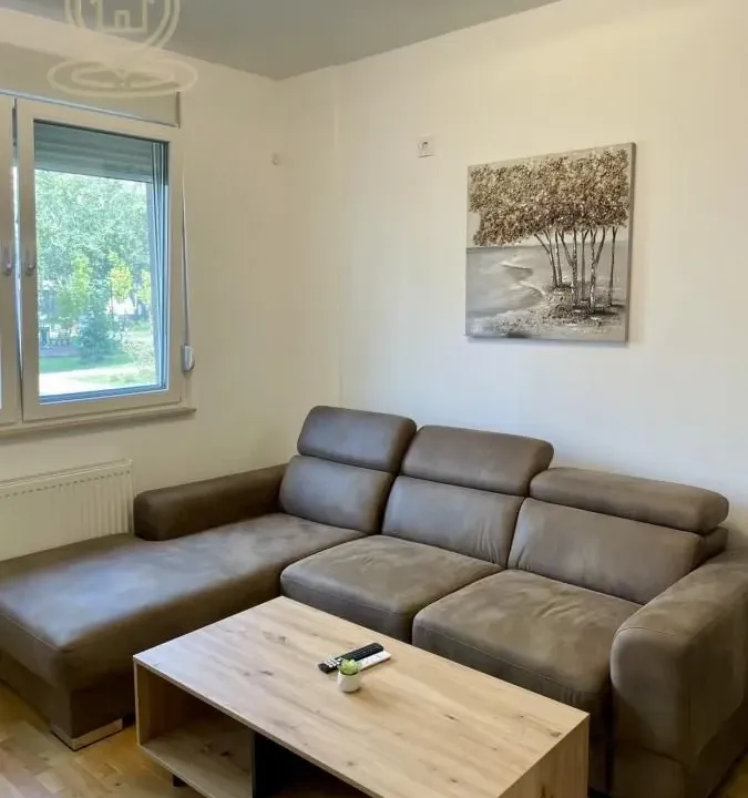 Prodaja, dvosoban stan, 41m², Avijatičarsko naselje, Novi Sad Sve Podlokacije