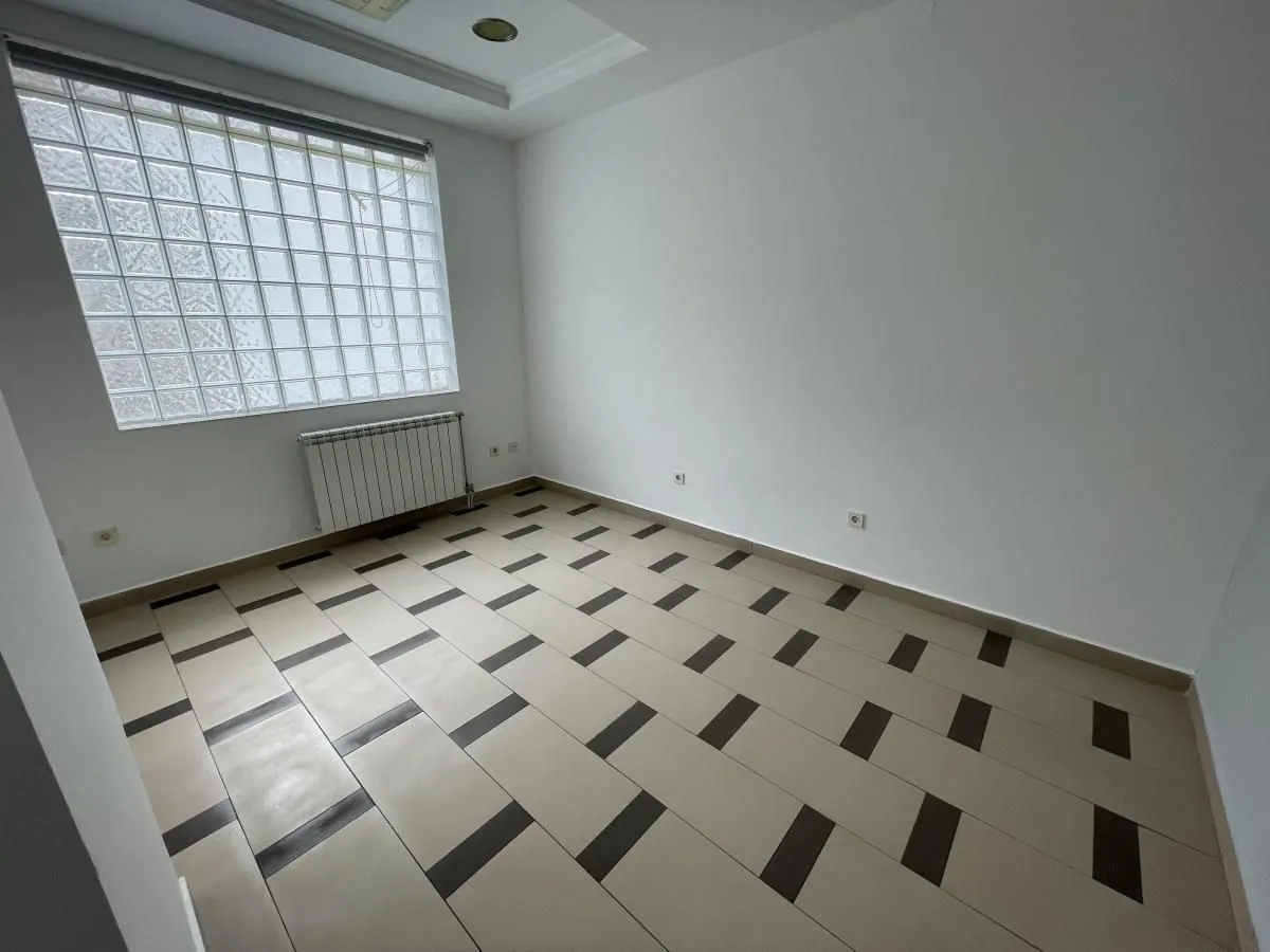 Rent, office space, 245m², Bulevar Oslobodjenja, Novi Sad Sve Podlokacije