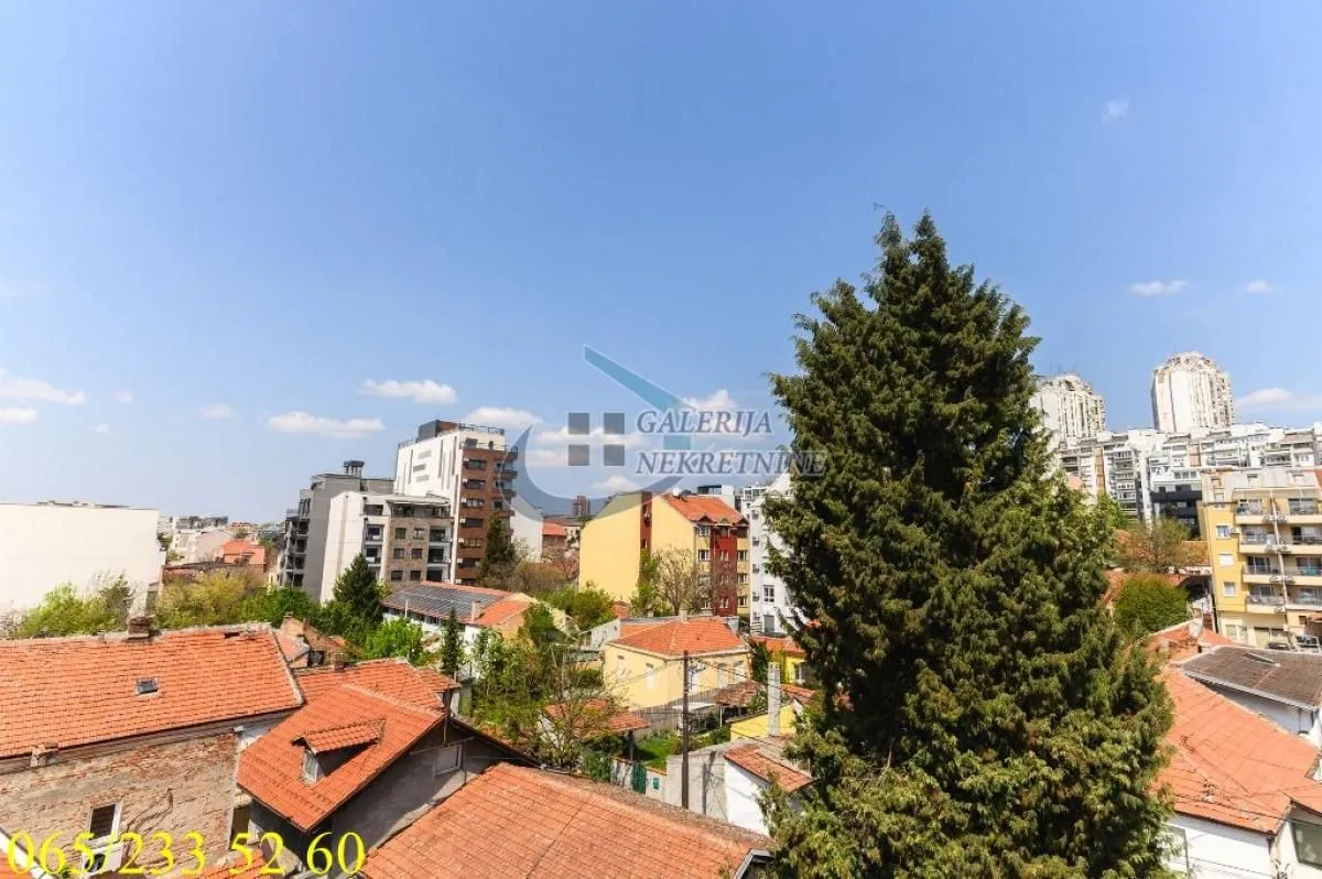 Prodaja, dvosoban stan, 40m², Južni Bulevar, Vračar Sve Podlokacije