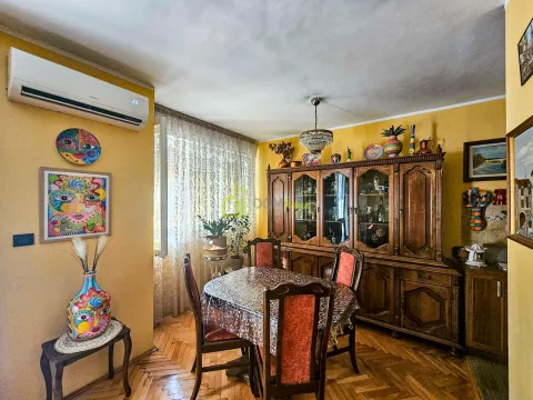 Prodaja, dvosoban stan, 80m², Centar, Podgorica - image 16