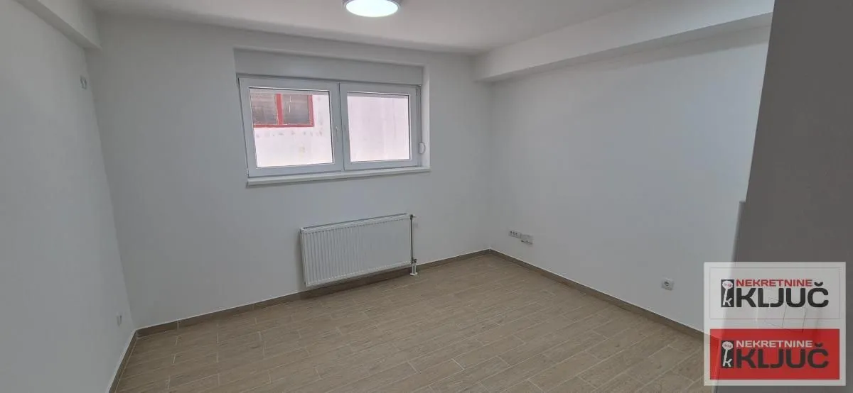 Prodaja, garsonjera, 19m², Lipov gaj, Novi Sad Sve Podlokacije