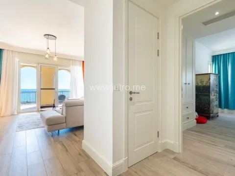 Prodaja, trosoban stan, 190m², Luštica, Tivat - image 36