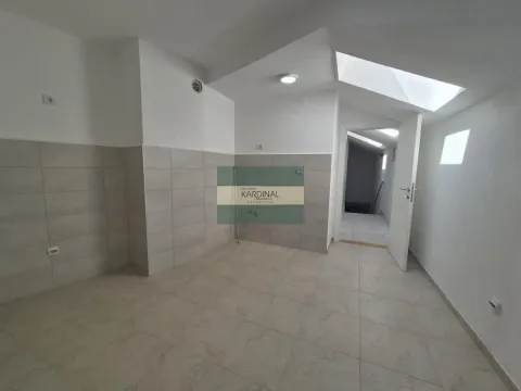 Prodaja, stan, 79m², Centar, Jagodina - image 8