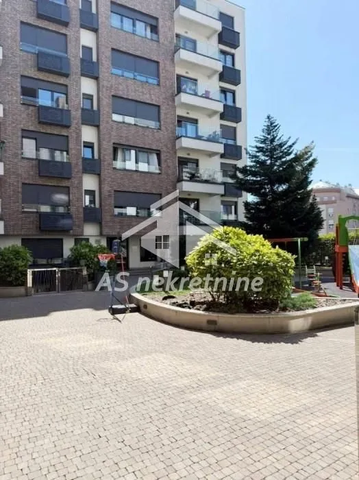 Rent, two bedroom apartment, 55m², Južni Bulevar, Vračar Sve Podlokacije