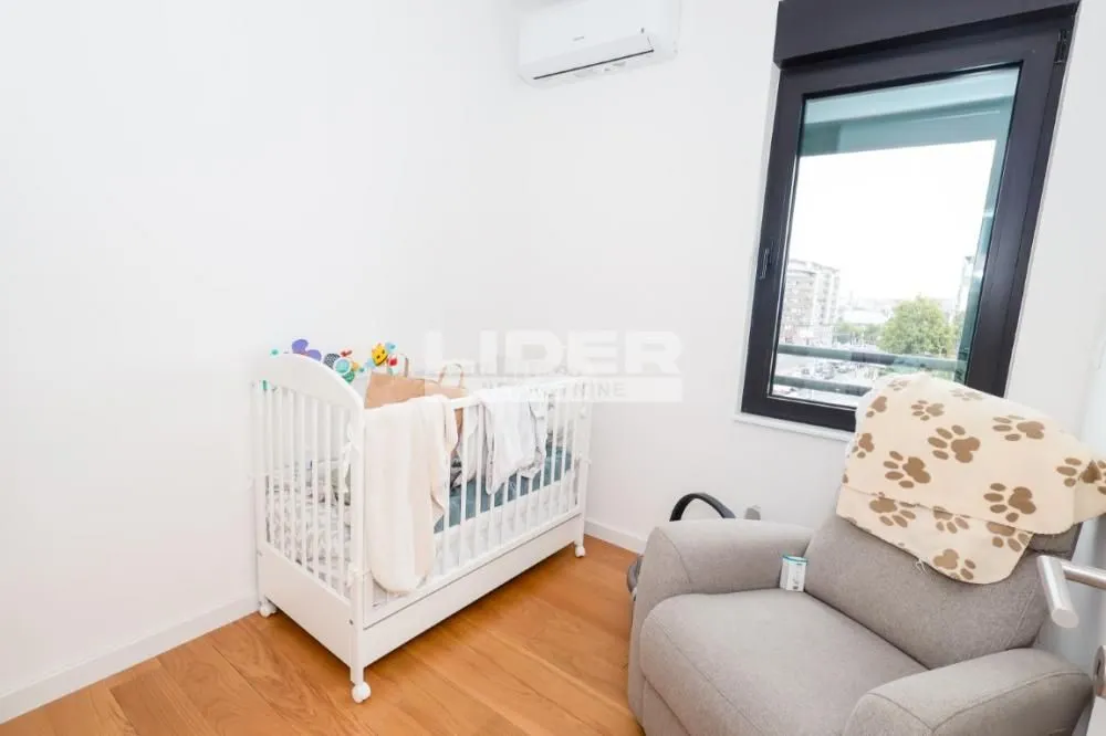 Sale, four bedroom apartment, 88m², Trošarina, Voždovac Sve Podlokacije