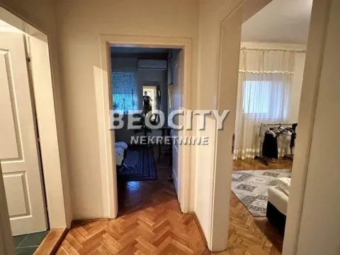 Prodaja, trosoban stan, 84m², Centar, Novi Sad - image 11