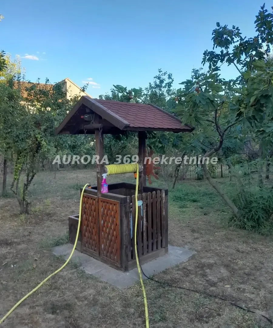 Prodaja, kuća, 144m², Veternik, Novi Sad Sve Podlokacije