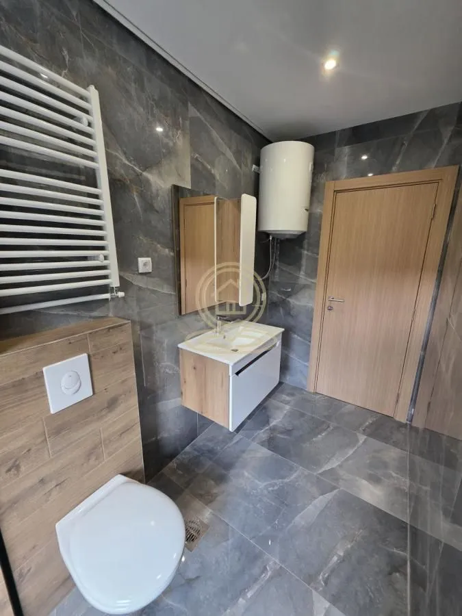Prodaja, dvosoban stan, 49m², Grbavica, Novi Sad Sve Podlokacije