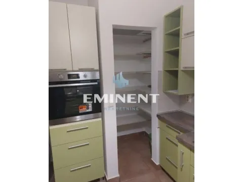 Rent, four bedroom apartment, 85m², Čubura, Beograd - image 5
