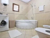 Rent, four bedroom apartment, 150m², Stari Aerodrom, Podgorica - image 13