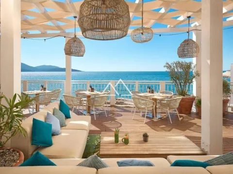 Sale, one bedroom apartment, 70m², Luštica Bay, Tivat - image 12