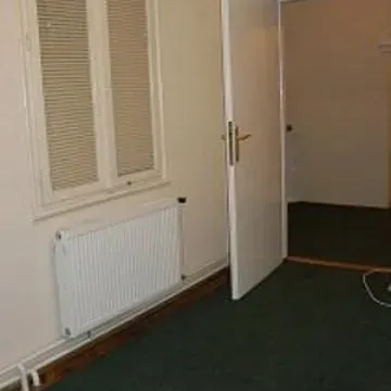 Izdavanje, poslovni prostor, 60m², Stari Grad, Beograd