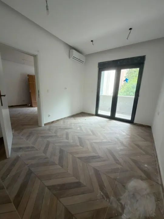 Prodaja, dvosoban stan, 65m², Centar, Budva