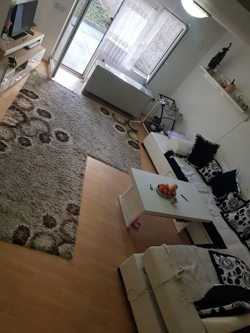 Prodaja, kuća, 81m², Zemun Kalvarija, Zemun Sve Podlokacije