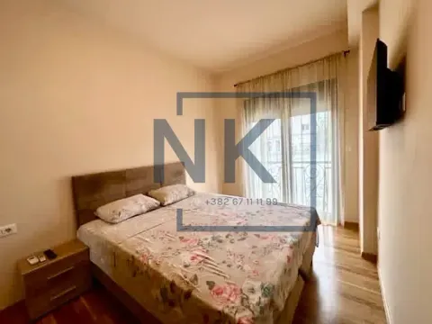 Rent, two bedroom apartment, 80m², Tološi, Podgorica - image 11