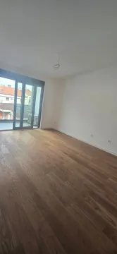 Prodaja, jednosoban stan, 47m², Vezirov Most, Podgorica - image 2
