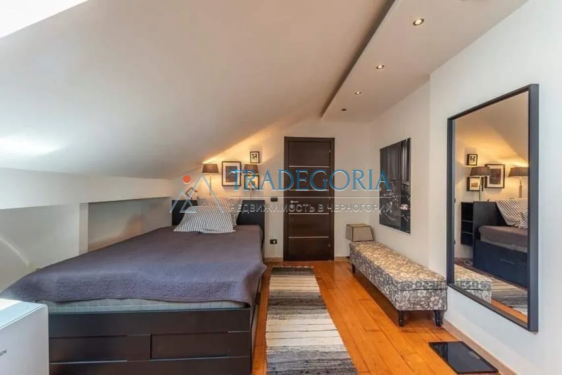 Prodaja, trosoban stan, 230m², Rafailovići, Budva