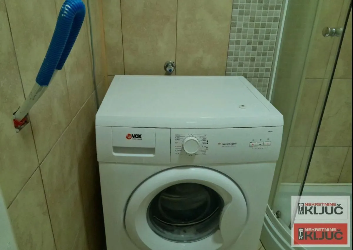 Rent, studio apartment, 27m², Salajka, Novi Sad Sve Podlokacije