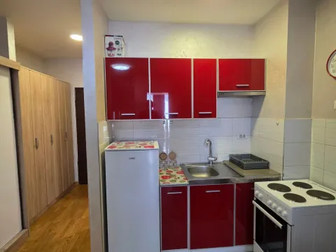 Rent, one bedroom apartment, 41m², City Kvart, Podgorica - image 3