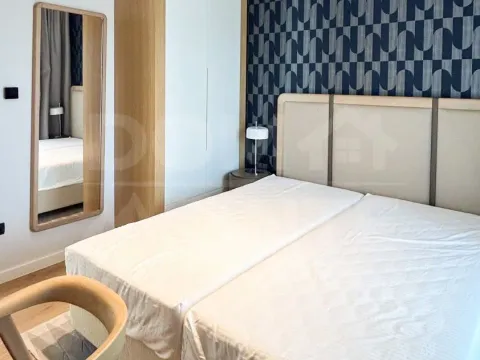 Izdavanje, trosoban stan, 90m², Boka Place, Tivat - image 5