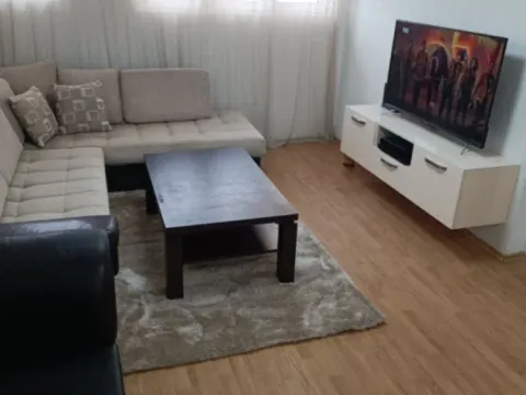 Izdavanje, dvosoban stan, 58m², Centar, Podgorica - image 10