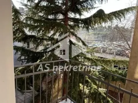 Izdavanje, poslovni prostor, 135m², Tašmajdan, Palilula Sve Podlokacije - image 9