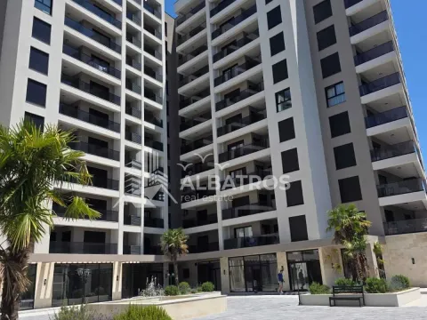 Rent, two bedroom apartment, 89m², Bar, Crna Gora - image 8
