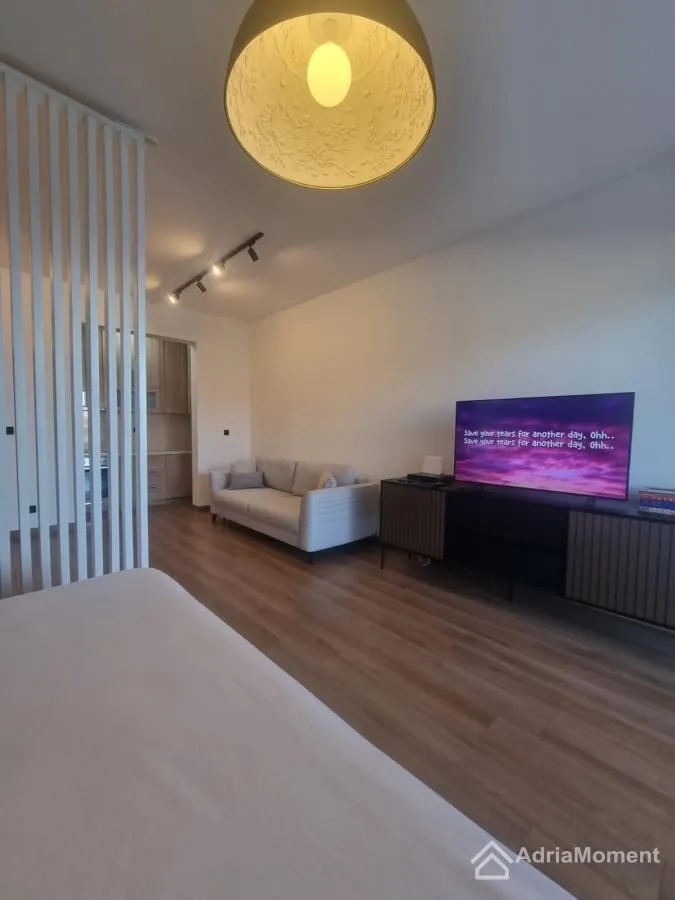 Sale, studio apartment, 70m², Bečići, Budva