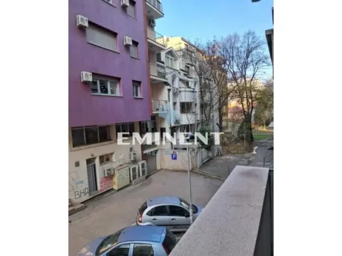 Izdavanje, dvosoban stan, 53m², Kalenić Pijaca, Vračar Sve Podlokacije - image 11