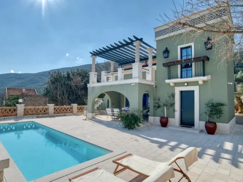 Prodaja, kuća, 168m², Igalo, Herceg Novi - image 2