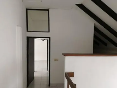 Izdavanje, poslovni prostor, 195m², Surčin, Beograd - image 6