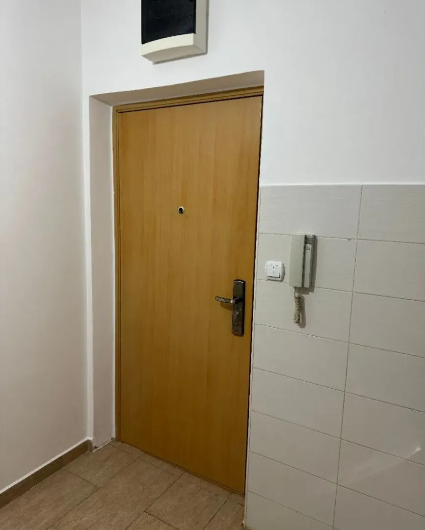 Izdavanje, garsonjera, 35m², Zagorič, Podgorica