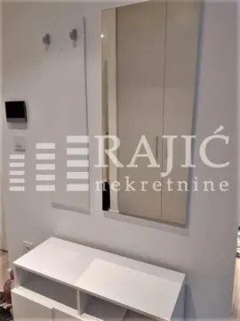 Rent, two bedroom apartment, 82m², Savski Venac, Beograd - image 12