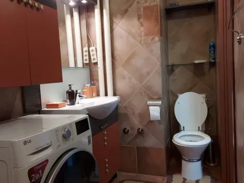 Izdavanje, četvorosoban stan, 115m², Hala Pionir, Palilula Sve Podlokacije - image 14