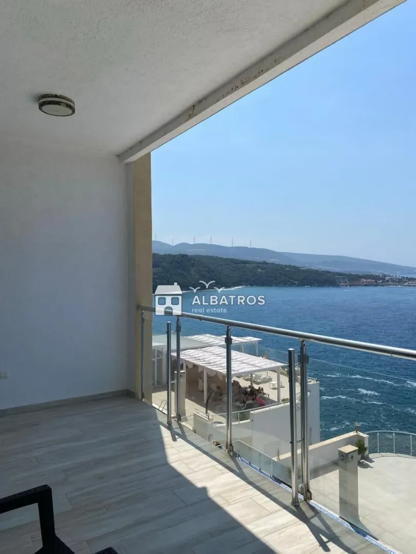 Sale, two bedroom apartment, 106m², Dobra Voda, Bar