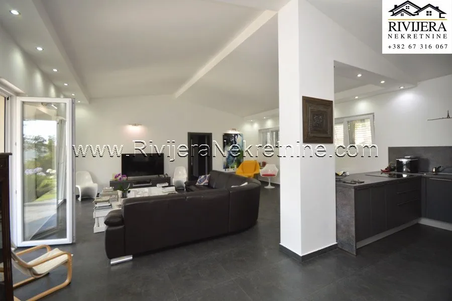 Prodaja, kuća, 252m², Kavač, Kotor