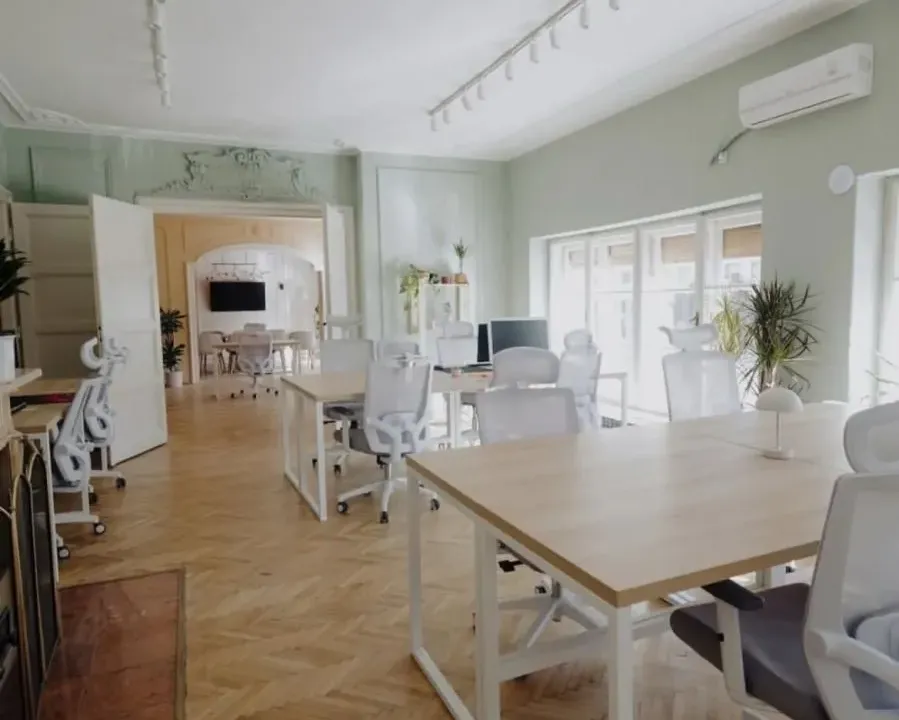 Rent, apartment, 220m², Centar, Novi Sad