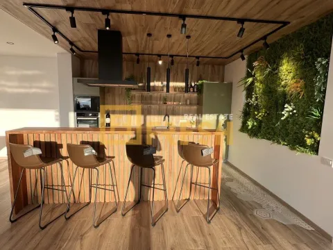 Prodaja, kuća, 480m², Kotor, Crna Gora - image 8