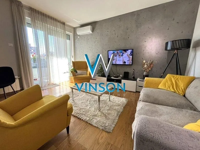 Izdavanje, jednosoban stan, 47m², Centar, Novi Sad
