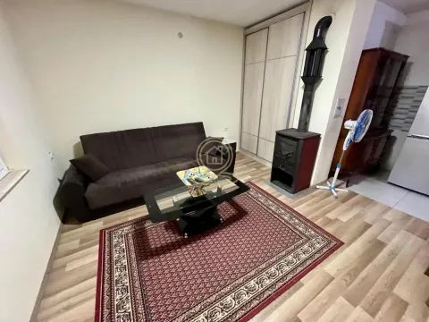 Prodaja, kuća, 57m², Vrnjačka Banja, Srbija - image 2