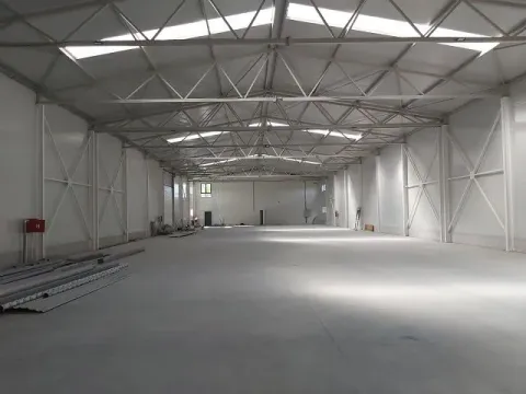 Izdavanje, poslovni prostor, 1500m², Surčin, Beograd - image 7