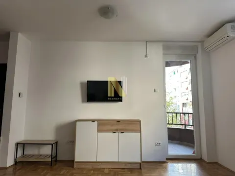 Izdavanje, garsonjera, 30m², Grbavica, Novi Sad Sve Podlokacije - image 6