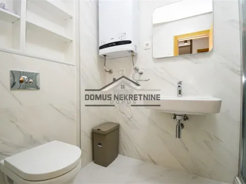 Izdavanje, jednosoban stan, 45m², New City, Podgorica - image 8